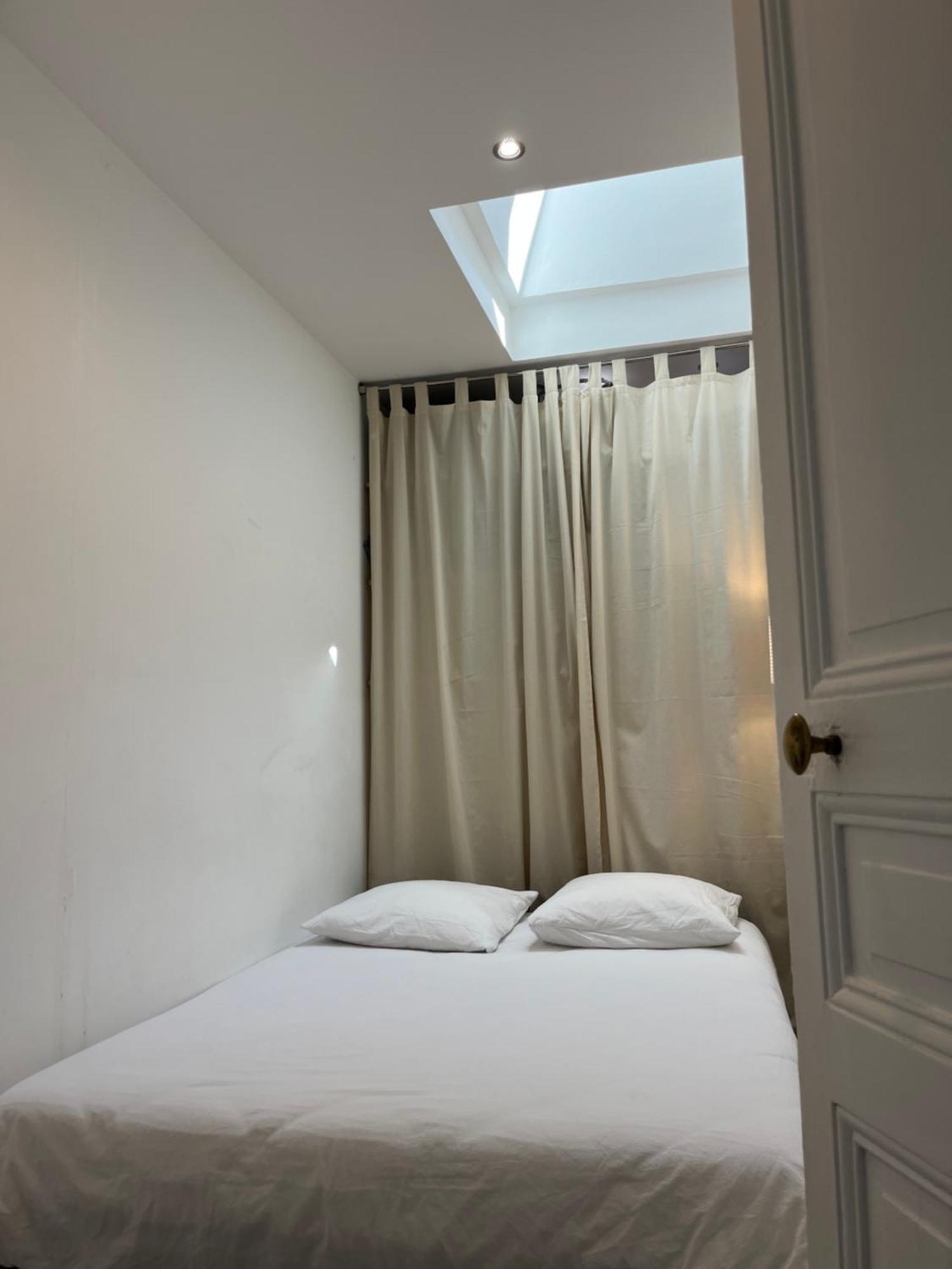 Joli appartement à Lamorlaye avec parking gratuit Esterno foto